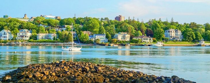 Moving to Nova Scotia with Camovers - local and long distance movers in Canada